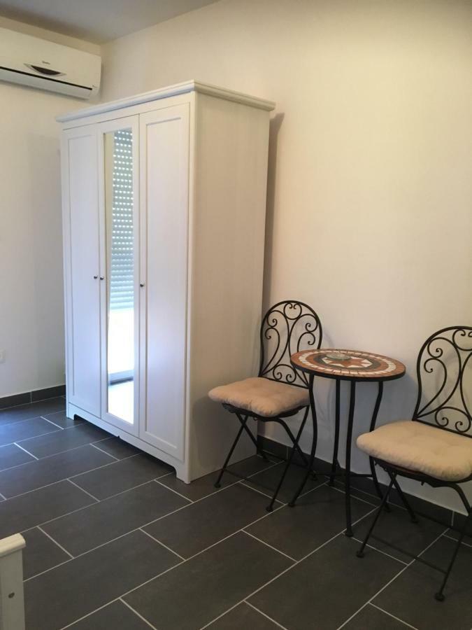 ורסי Apartment Matic מראה חיצוני תמונה