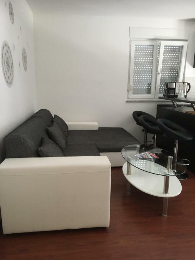 ורסי Apartment Matic מראה חיצוני תמונה